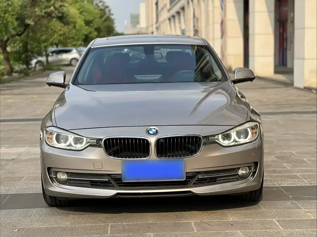 BMW 3 Series — миниатюра 3