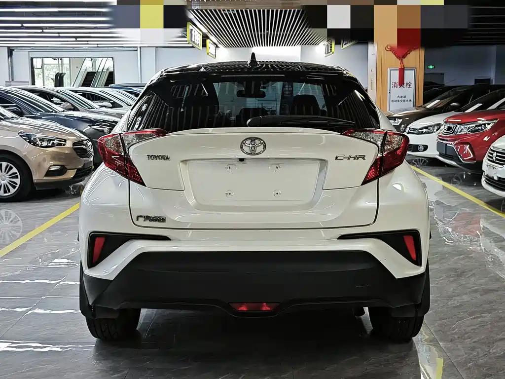 Toyota C-HR 2020 2.0L Lead