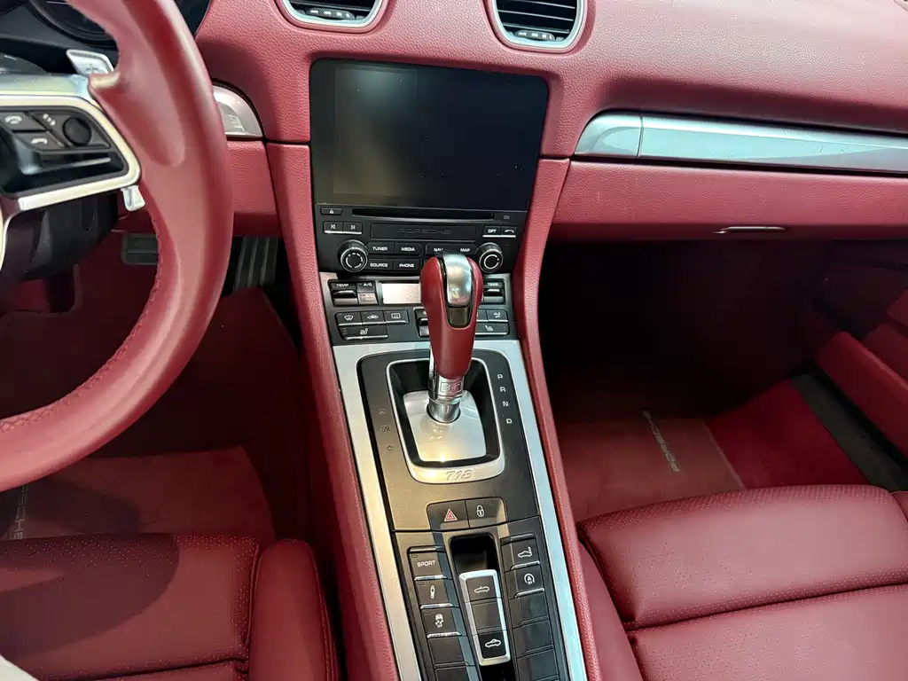 Porsche 718 2019 Boxster T 2.0T
