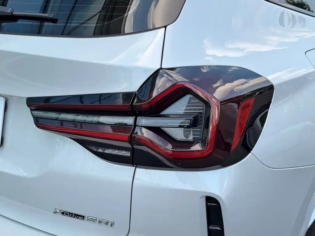 BMW X3 — миниатюра 26