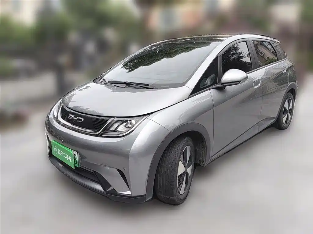 BYD Dolphin 2023 420km Fashion Edition