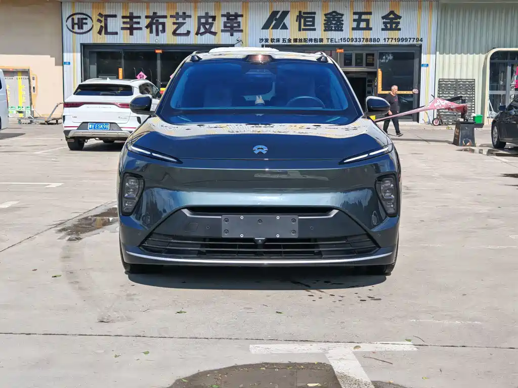 NIO ES8 — миниатюра 2