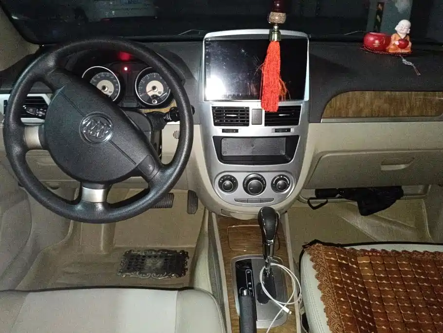 Buick Excelle — миниатюра 12