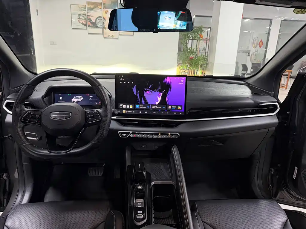 Geely Binyue — миниатюра 5