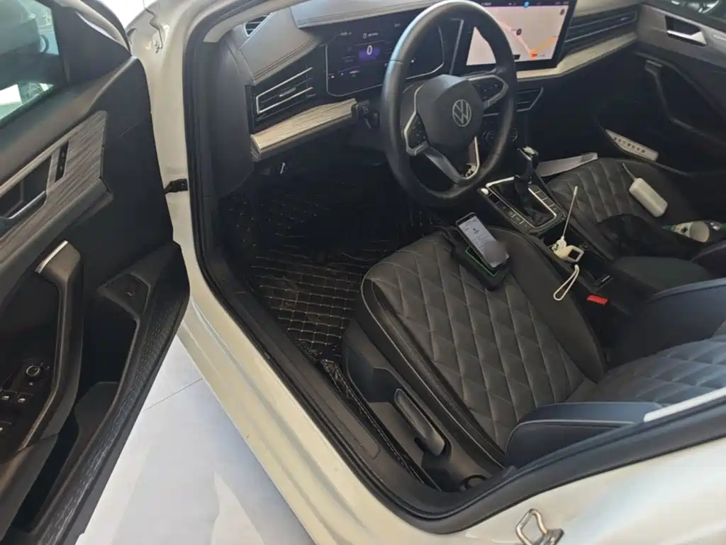 Volkswagen Sagitar — миниатюра 16