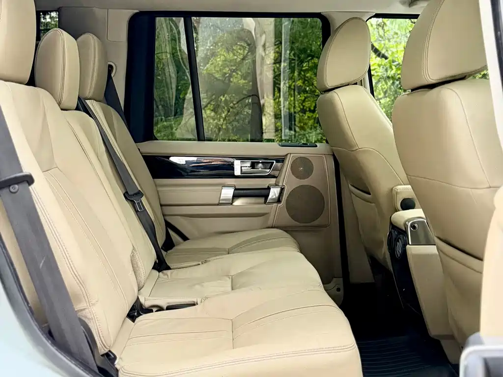 Land Rover Discovery — миниатюра 24