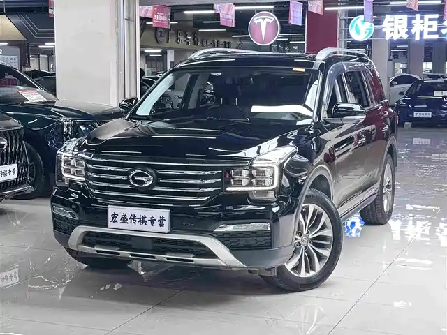 2017 GAC Trumpchi GS8