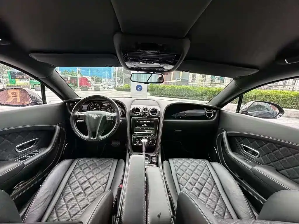 Bentley Continental — миниатюра 5