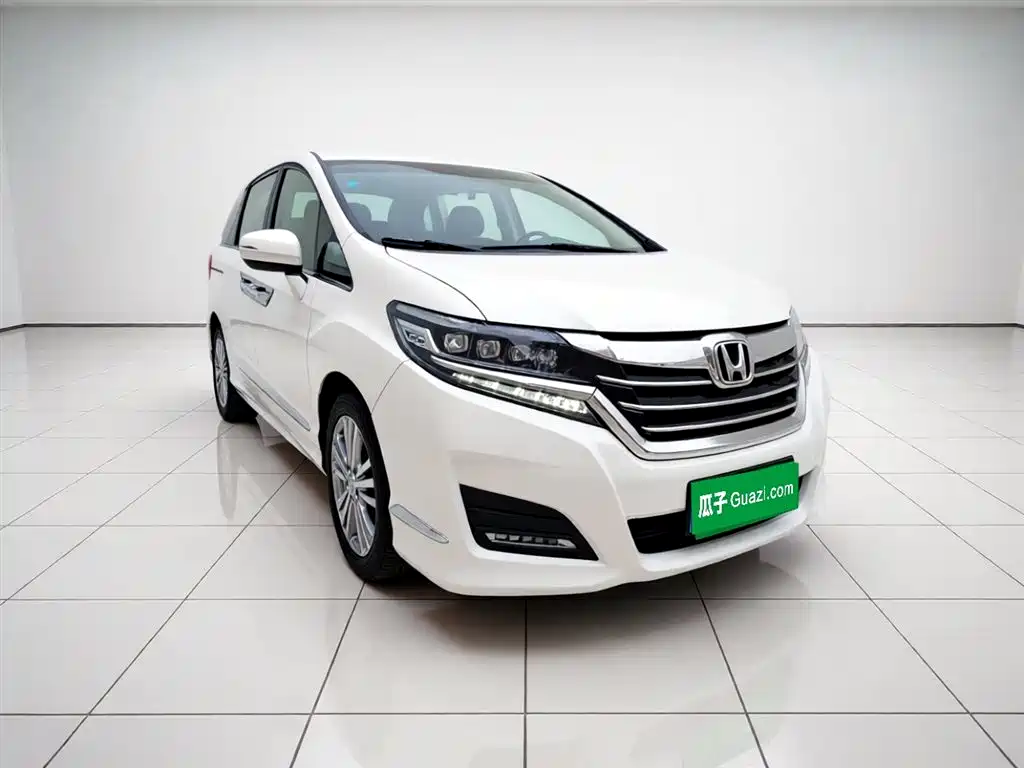 Honda Elysion 2016 2.4L Luxury