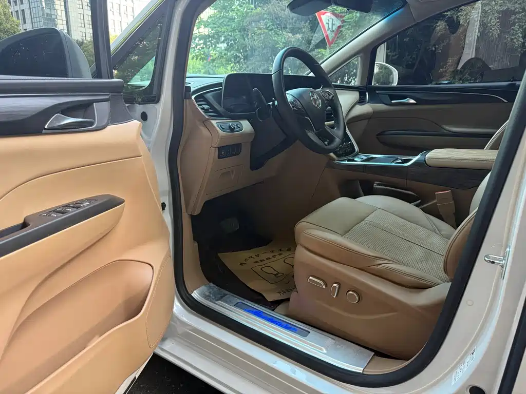 Buick GL8 2021 ES 653T Premium