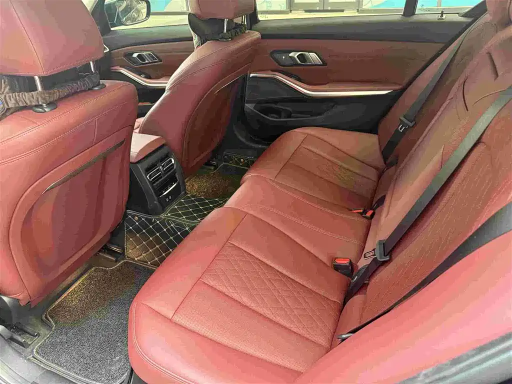BMW 3 Series — миниатюра 17