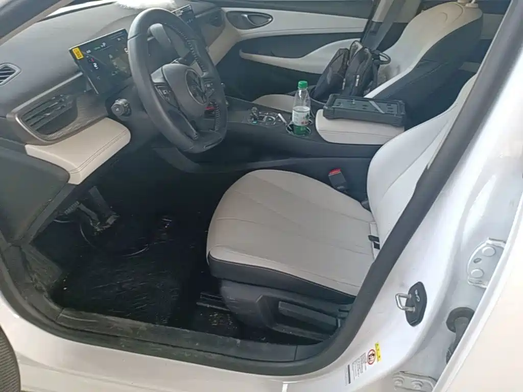 BYD Seal 05 DM-i — миниатюра 15