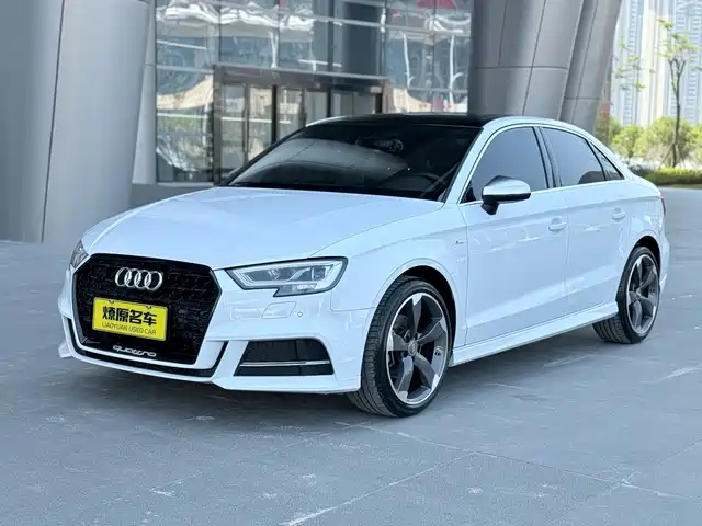 AUDI A3 2018