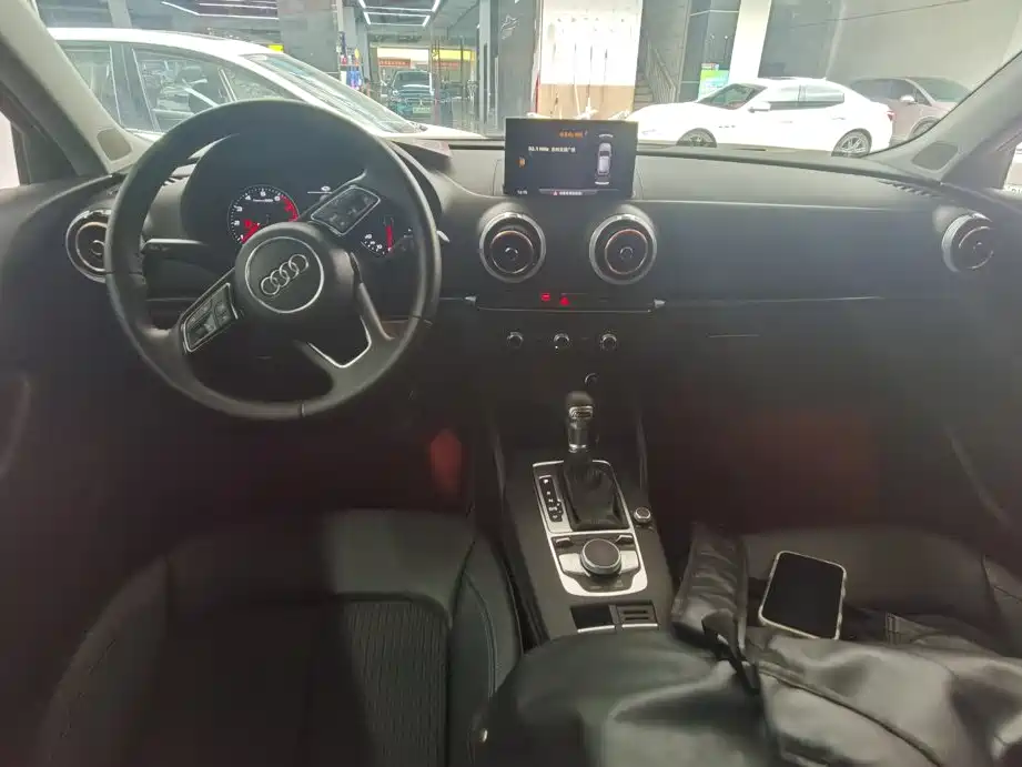 Audi A3 — миниатюра 10