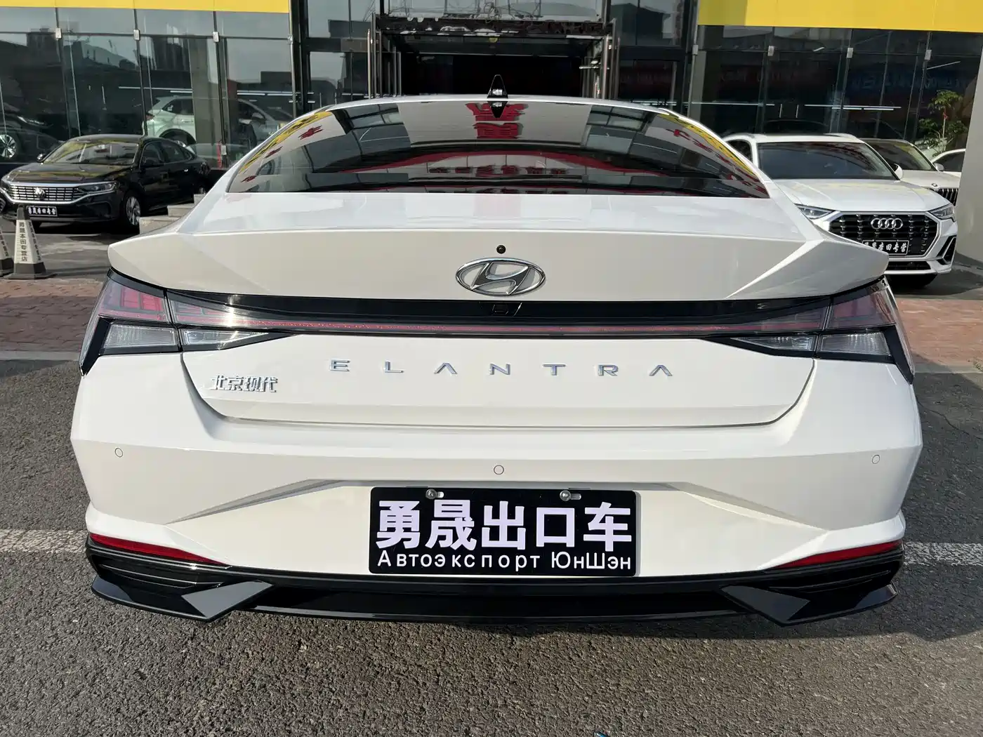 Hyundai Elantra id 4514221 из Китая 19