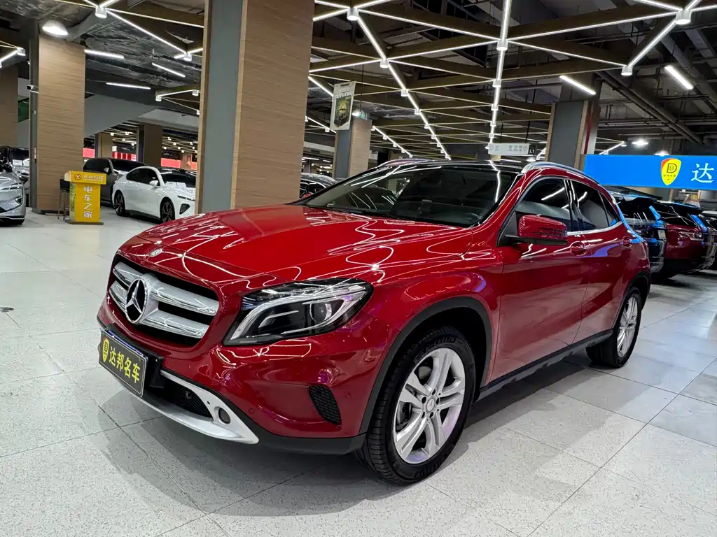 Mercedes-Benz GLA (Import) 2014