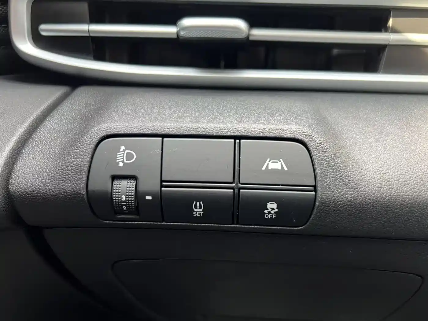 Hyundai Elantra id 4514221 из Китая 20