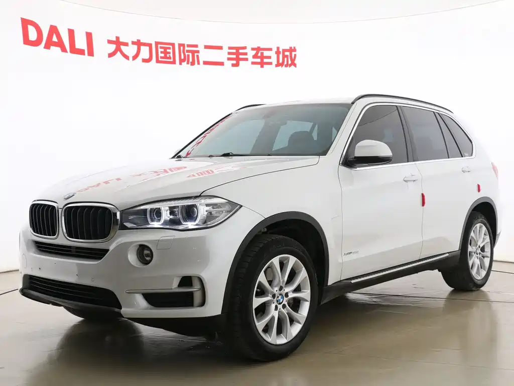 2016 BMW X5 - zdjęcie 1 z 23