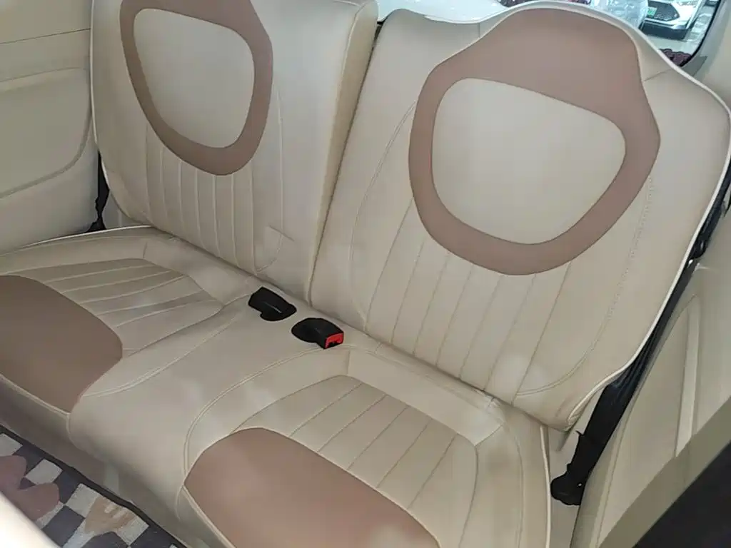 Wuling MINIEV — миниатюра 17