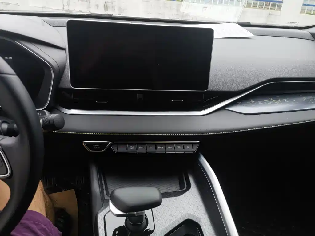 GEELY AUTOMOBILE XINGRUI