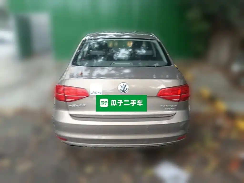 Volkswagen Sagitar — миниатюра 10