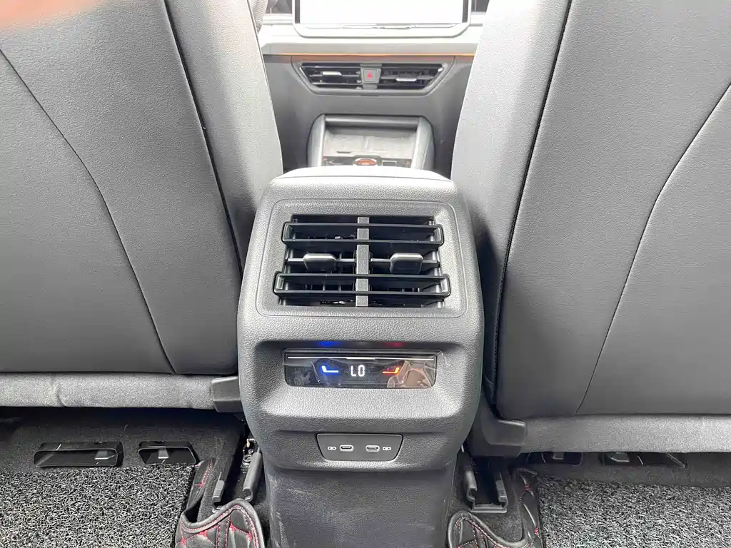 Volkswagen Tayron — миниатюра 14