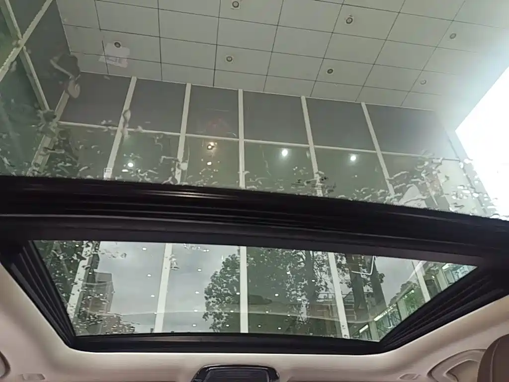 BMW 3 Series — миниатюра 25