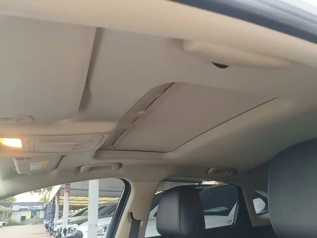 Buick Verano — миниатюра 18