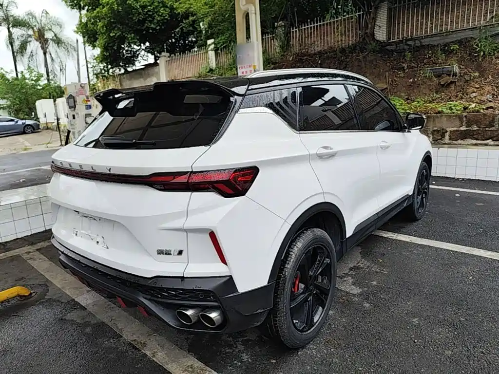 Geely Binyue — миниатюра 7