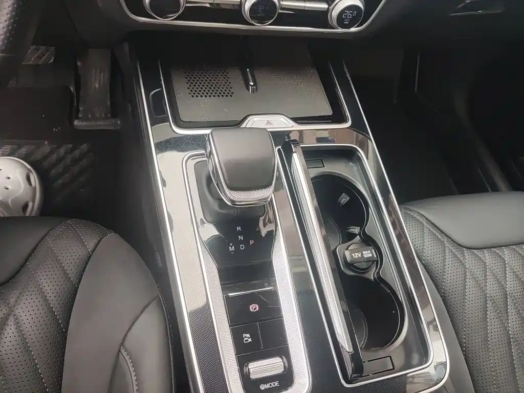 Hongqi Hongqi HS5 — миниатюра 10