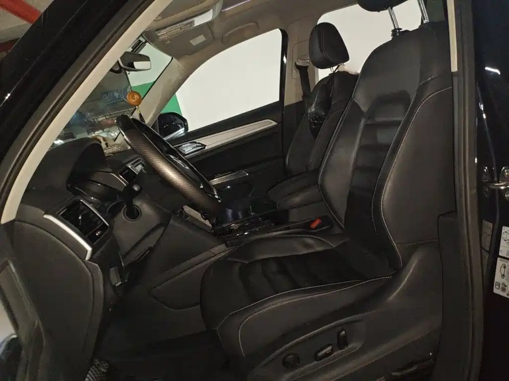 Volkswagen Teramont — миниатюра 8