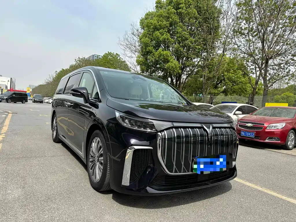 LANTU AUTOMOBILE LANTU DREAMER