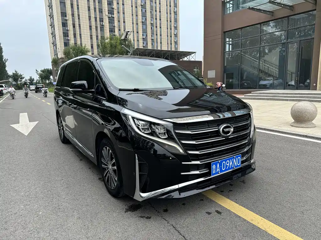 GAC TRUMPCHI M8