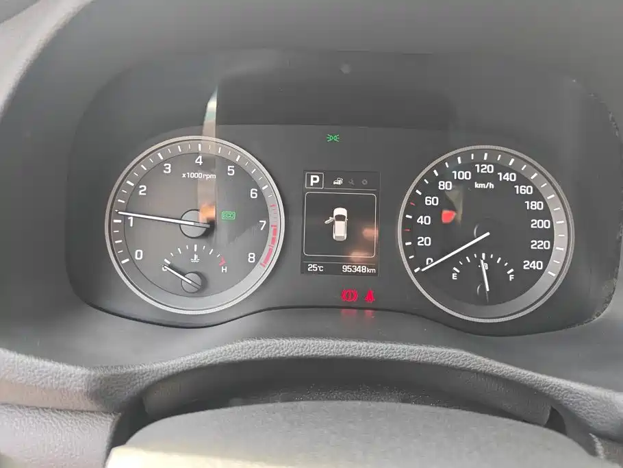 Hyundai Tucson — миниатюра 14