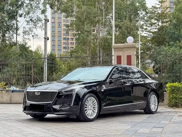 CADILLAC CT6