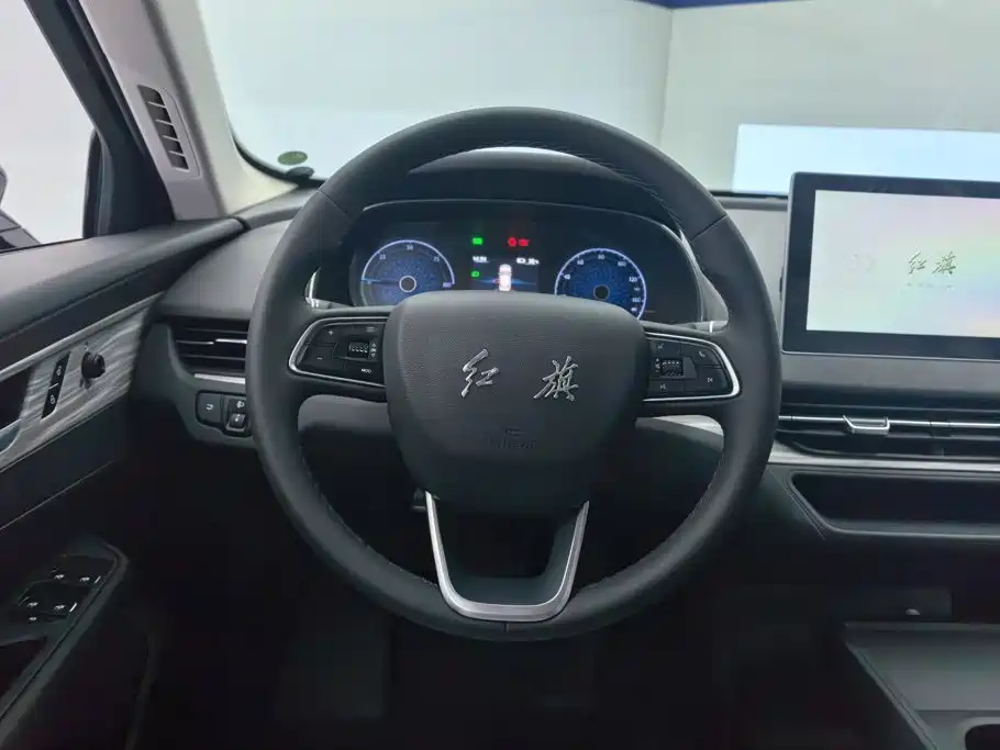 Hongqi Hongqi E-QM5 — миниатюра 15