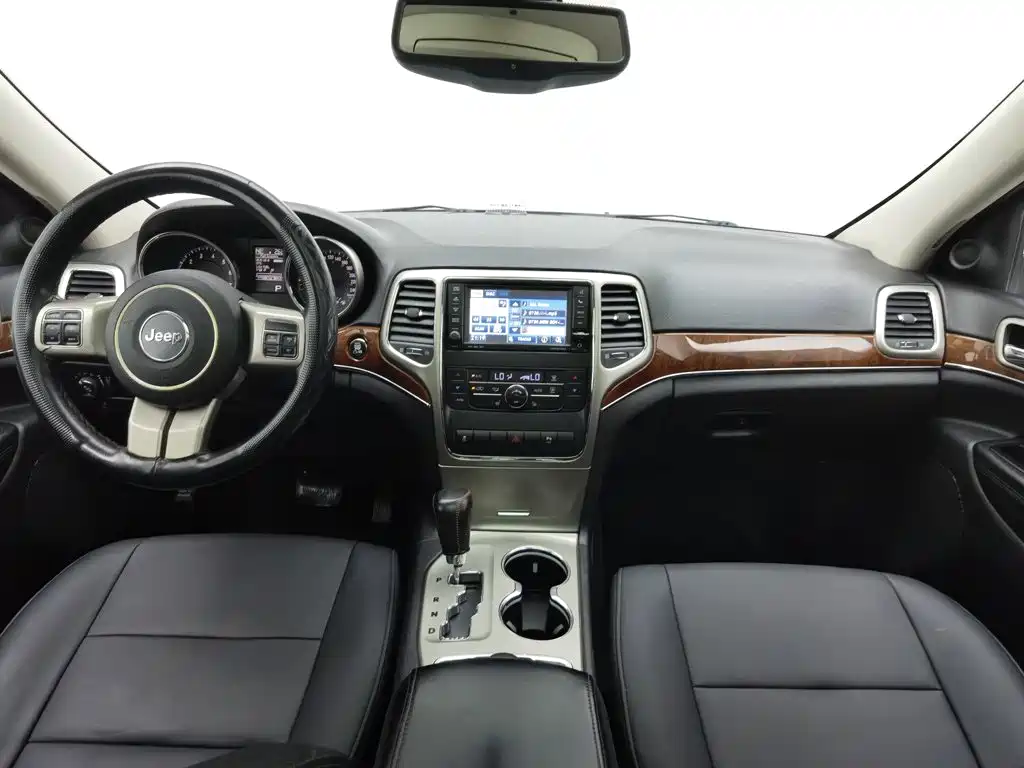 Jeep Grand Cherokee (Import) — миниатюра 5