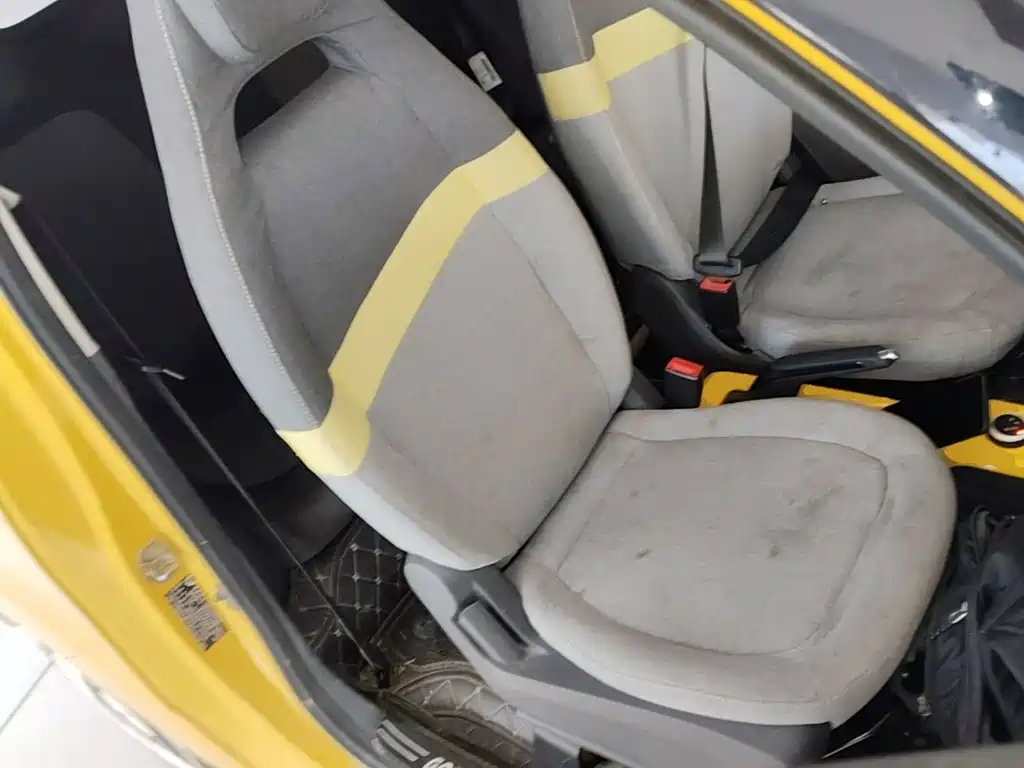 Wuling MINIEV — миниатюра 25