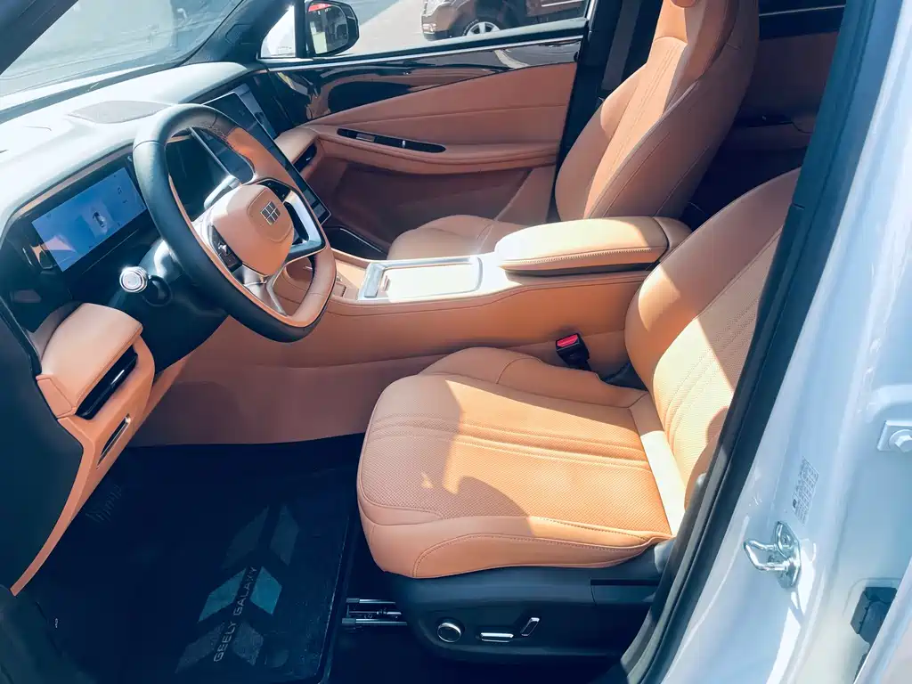 GEELY GALAXY GALAXY L7