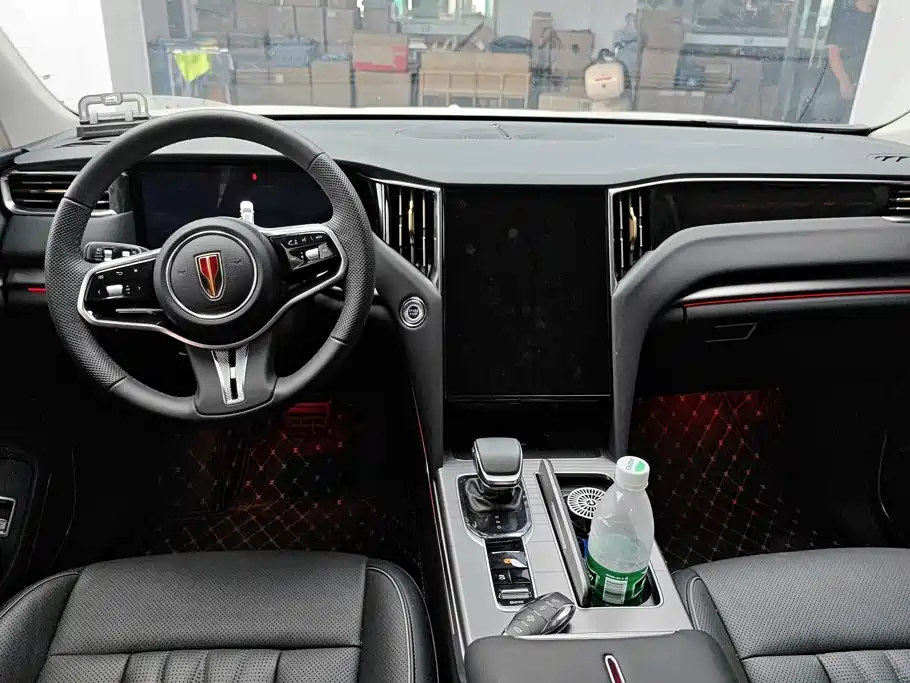 Hongqi Hongqi HS7 PHEV — миниатюра 12