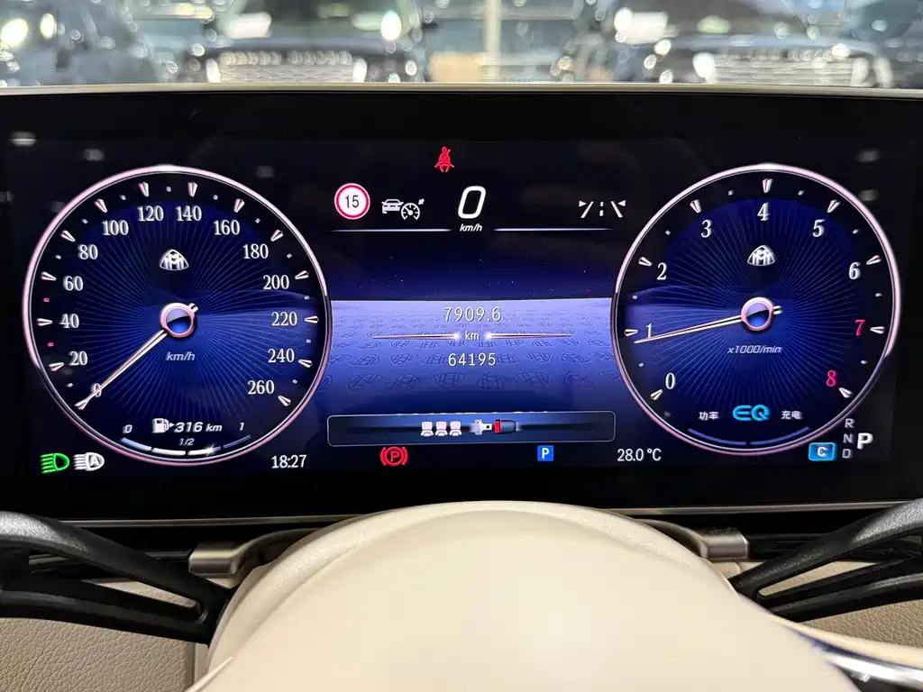 Mercedes-Benz S-Class — миниатюра 26