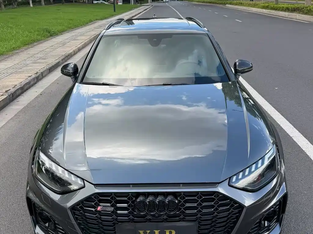 Audi RS 4 — миниатюра 2