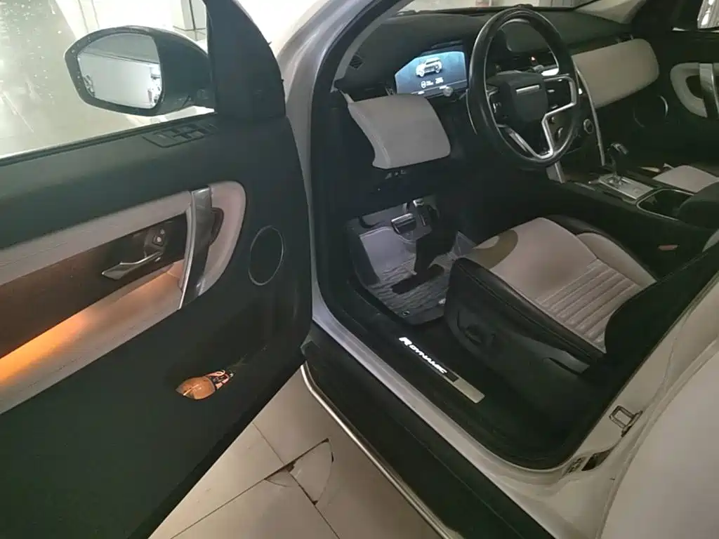 Land Rover Discovery Sport Hybrid — миниатюра 16