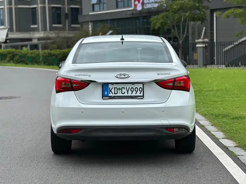 Chery Arrizo 5 — миниатюра 15