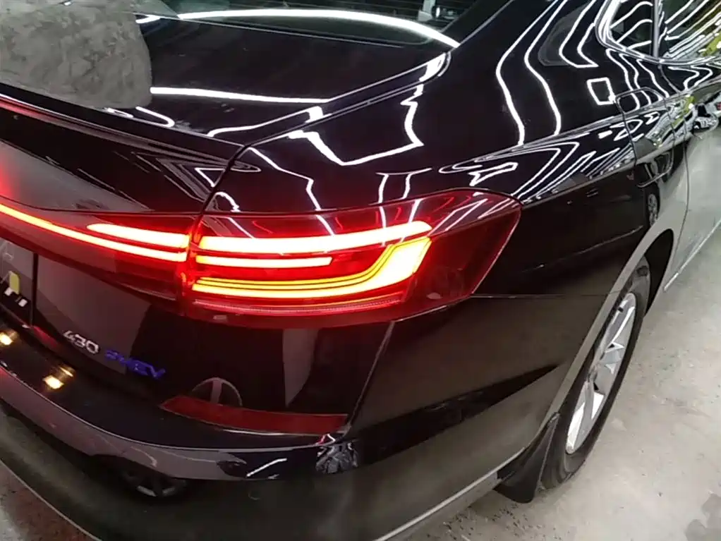 Volkswagen Passat 2022 430PHEV