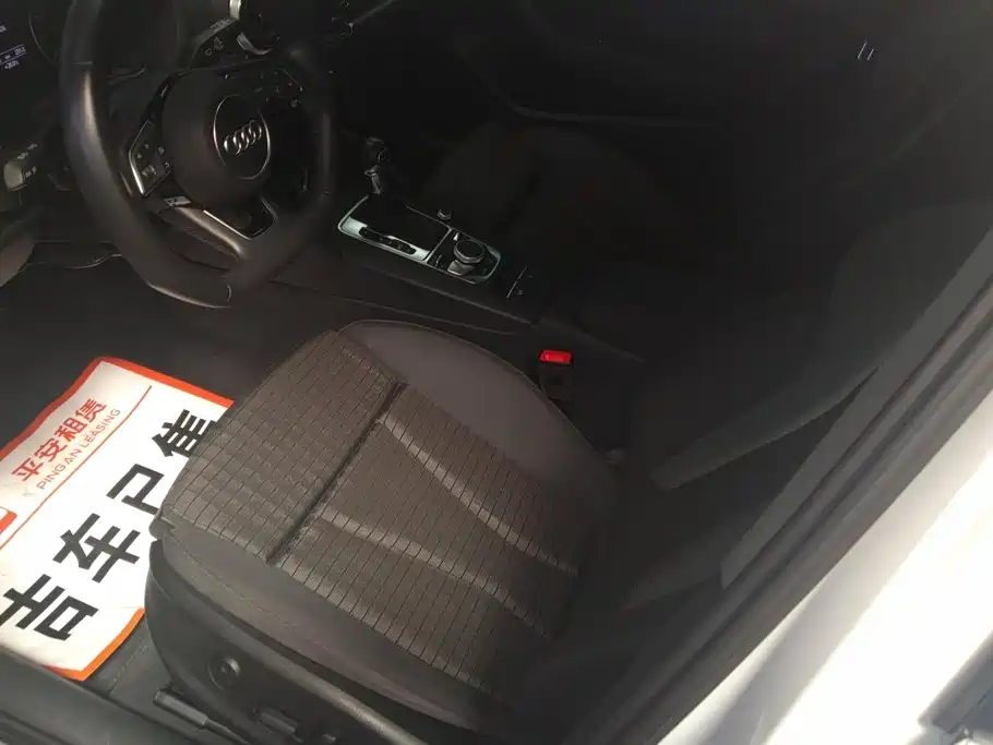 Audi A3 2018 30 Sportback 35 TFSI Sport