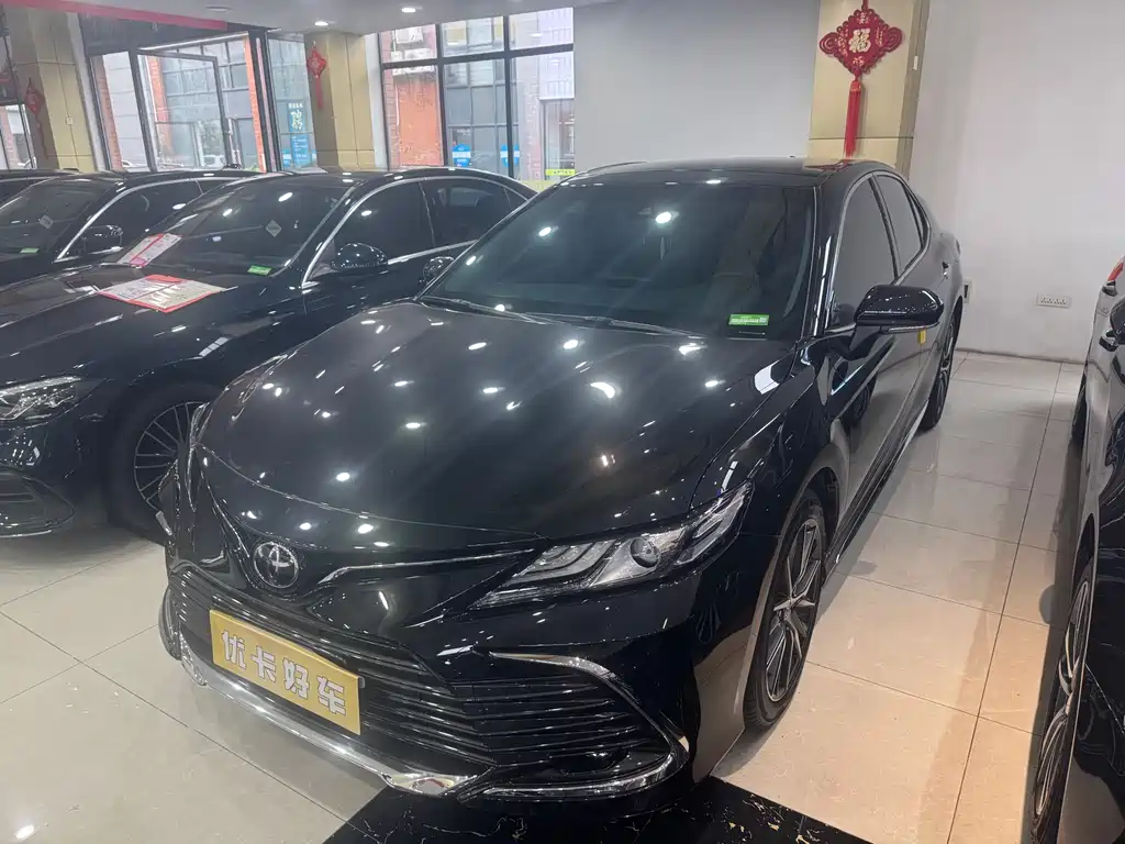 Toyota Camry 2024