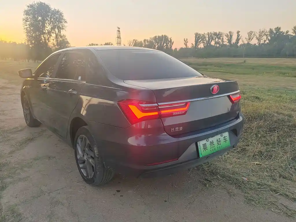 BYD Qin NEV — миниатюра 6