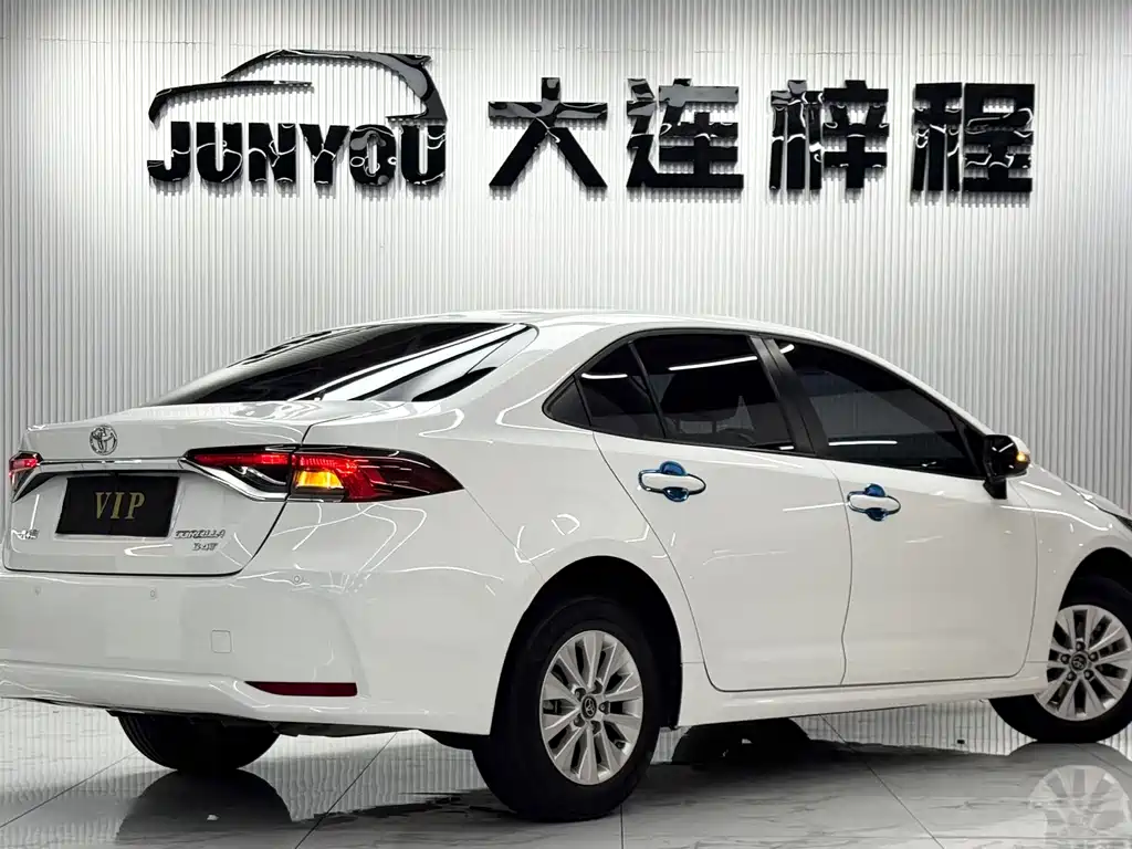 Toyota Corolla — миниатюра 5