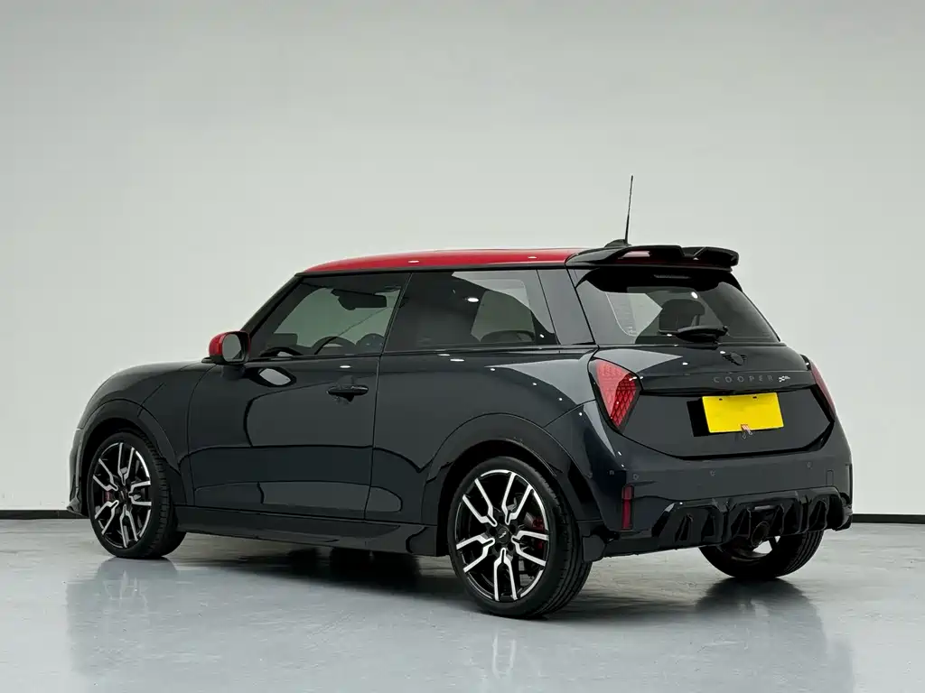 MINI JCW JOHN COOPER WORKS, фото 4